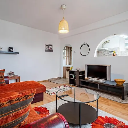 Apartment Coco Apartment City Center Brasov